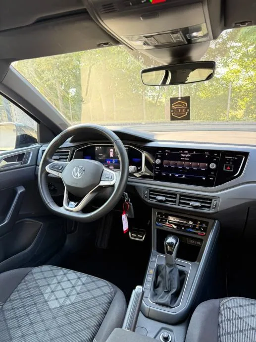 VW Taigo 1,5 TSI R Line - slika 9
