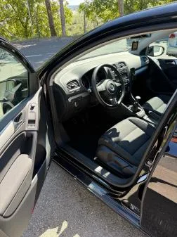 VW Golf 6 1,6 TDI TEAM - slika 14