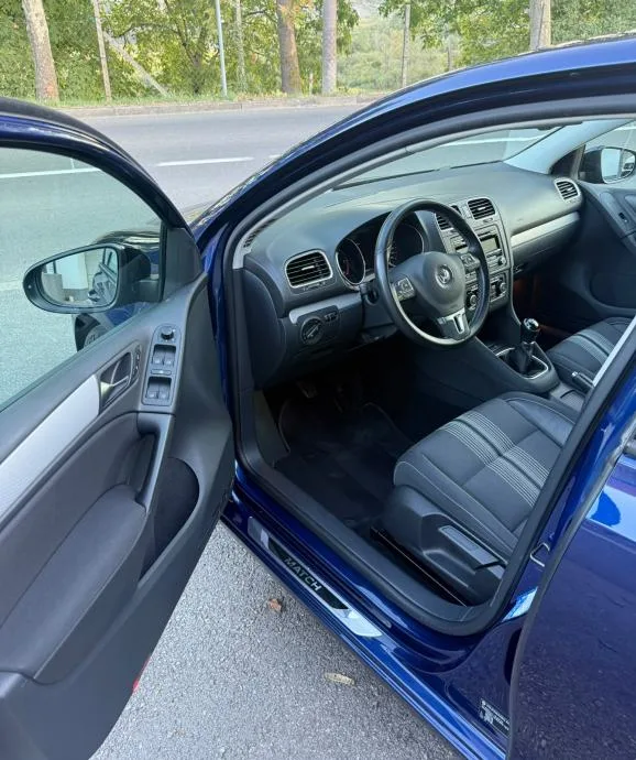 VW Golf 6 1,6 TDI MATCH *JAMSTVO 12 MJESECI* - slika 6
