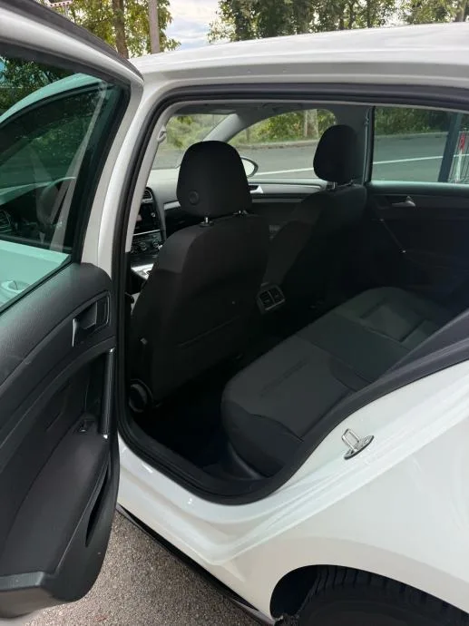 VW Golf 7 2,0 TDI R Line *JAMSTVO 12 MJESECI* - slika 7