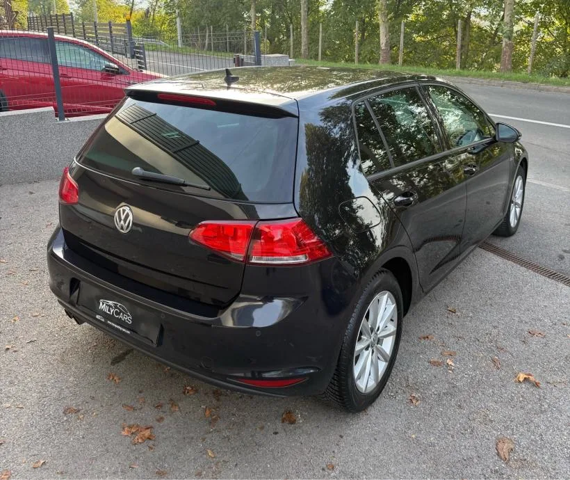 VW Golf 7 2,0 TDI Lounge *JAMSTVO 12 MJESECI* - slika 4
