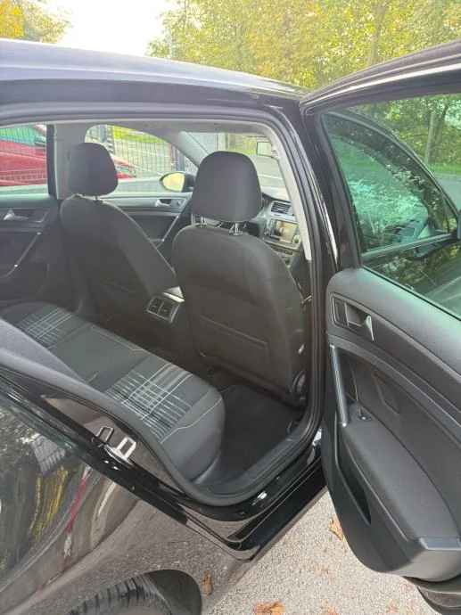VW Golf 7 2,0 TDI Lounge *JAMSTVO 12 MJESECI* - slika 7