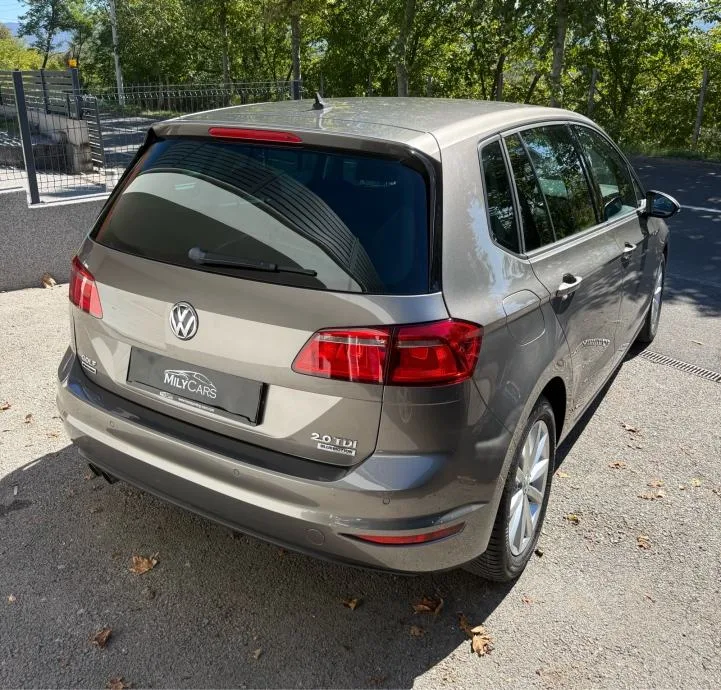 VW Golf Sportsvan 2.0 TDI Lounge *JAMSTVO 12 MJESECI* - slika 5