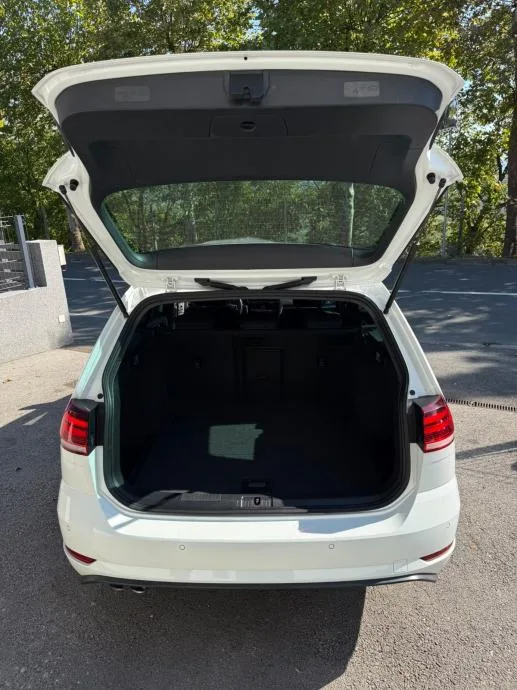 VW Golf 7 GTD Variant 2,0 TDI DSG *JAMSTVO 12 MJESECI* - slika 8